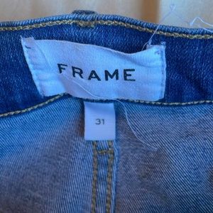 Frame Women’s Straight jeans 31” raw Hem